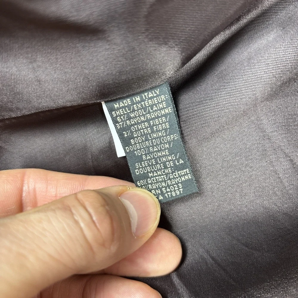 Banana Republic Jacket Pinstripe 3 button Wool Twill Blazer Made in Italy 42R‎